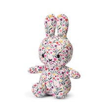 Load image into Gallery viewer, Miffy Sitting Tulip Print
